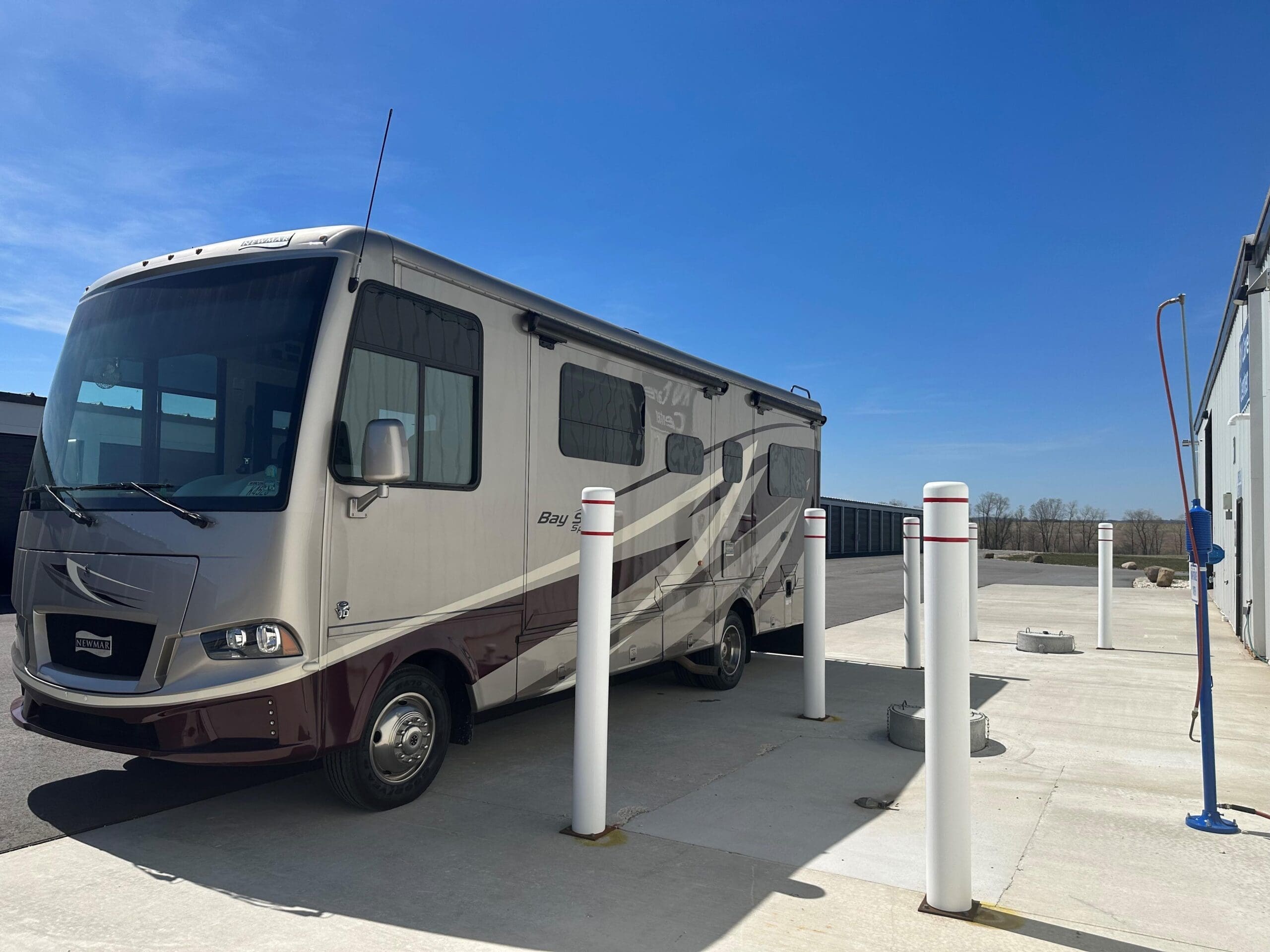 Outdoor parking at the Clifford South In-N-Out Storage site